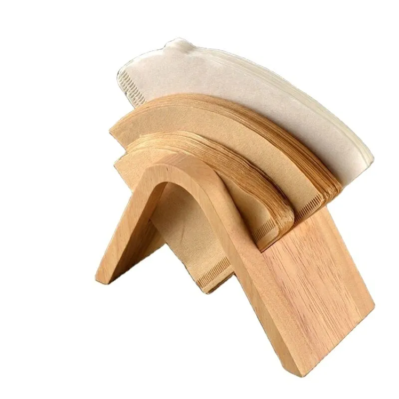 Drevený stojan na V60 filtre s papierovými filtrami